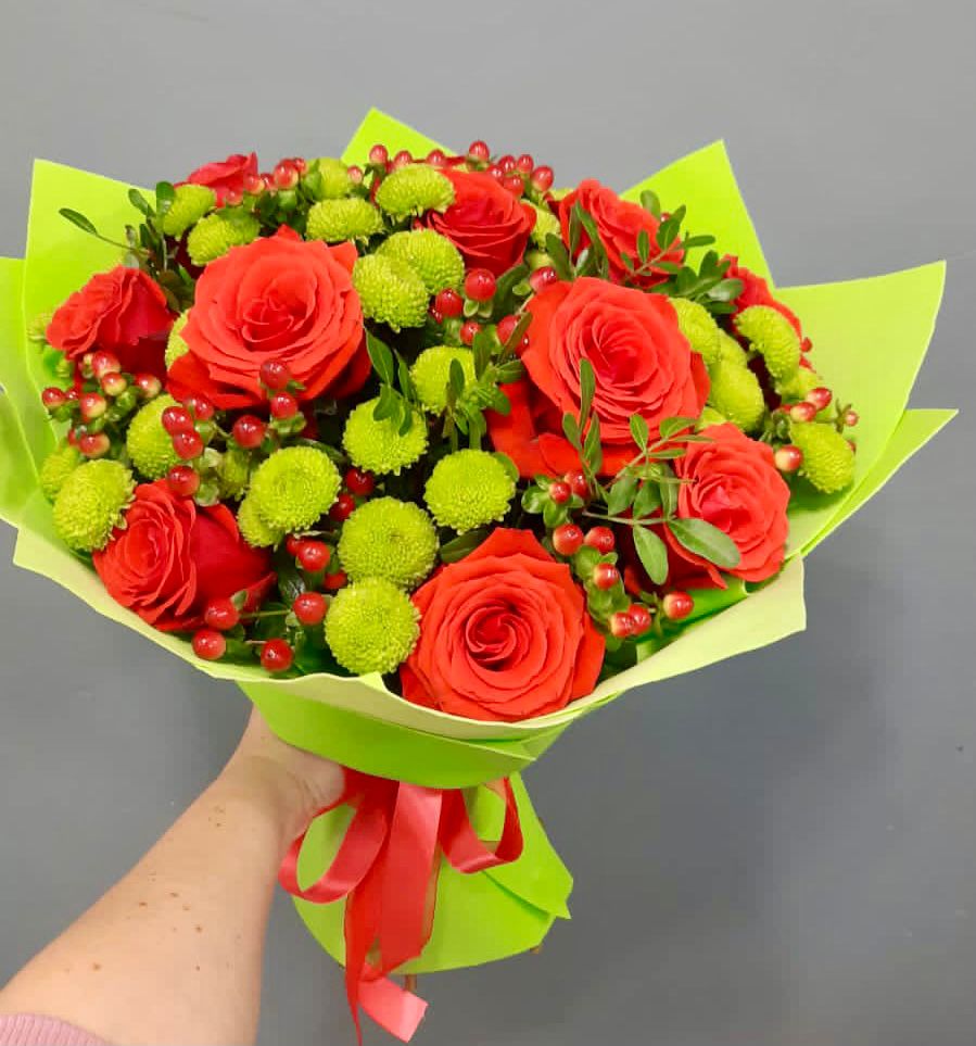 Букет цветов из: Хризантемы и Розы в Уразово