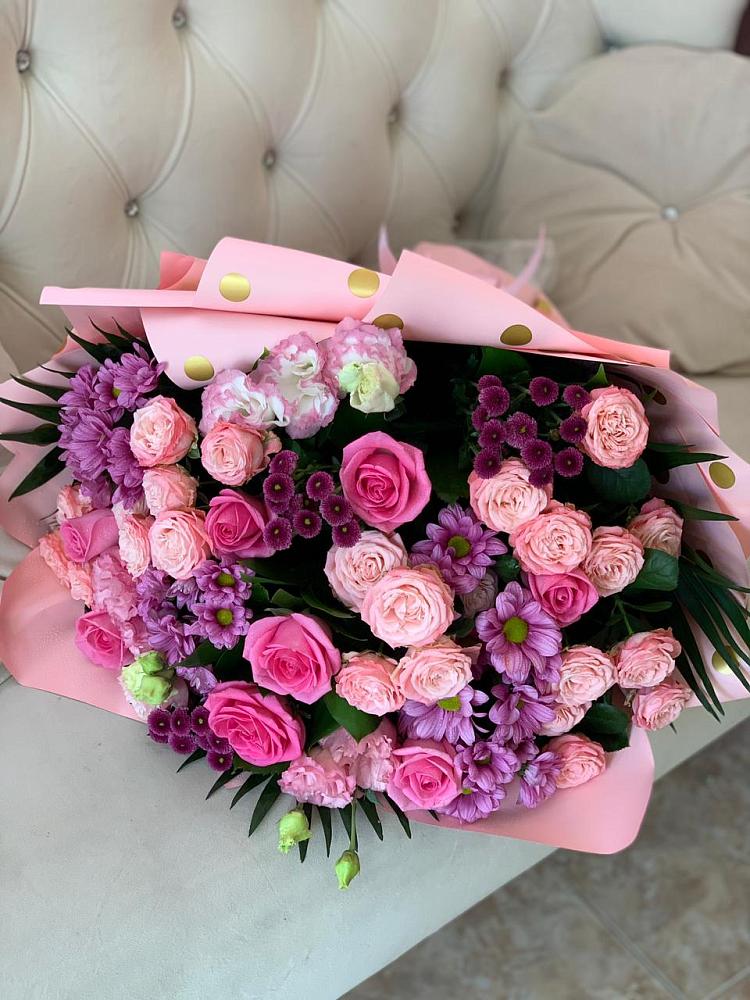 Букет цветов из: Хризантемы, Розы и Лизиантусы в Уразово