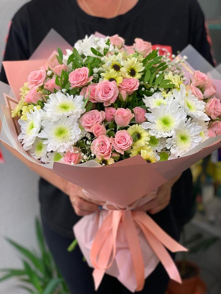 Букет цветов из: Розы и Хризантемы в Уразово