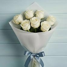 Букет 7 Белых роз Эдлесс Лав в Уразово
