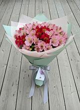 Букет цветов из:  Альстромерии #REPLACE_PRED# Уразово