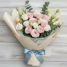 Букет цветов из:  Лизиантусы в Уразово