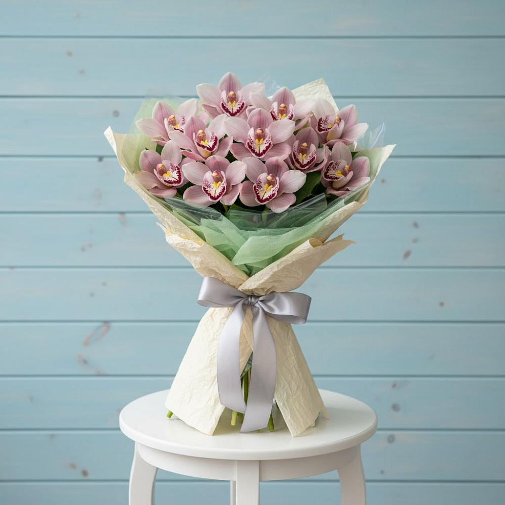 Букет цветов из: Орхидеи и Розы в Уразово